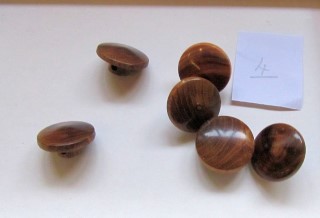 A selection of turned buttons by Keith Leonard